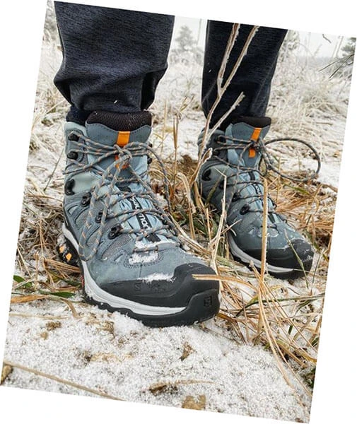Salomon Quest 4D 3 GTX Hiking Boots, lightweight and comfortable with great ankle support.