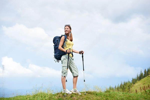 Are hiking poles mandatory to have on the route?