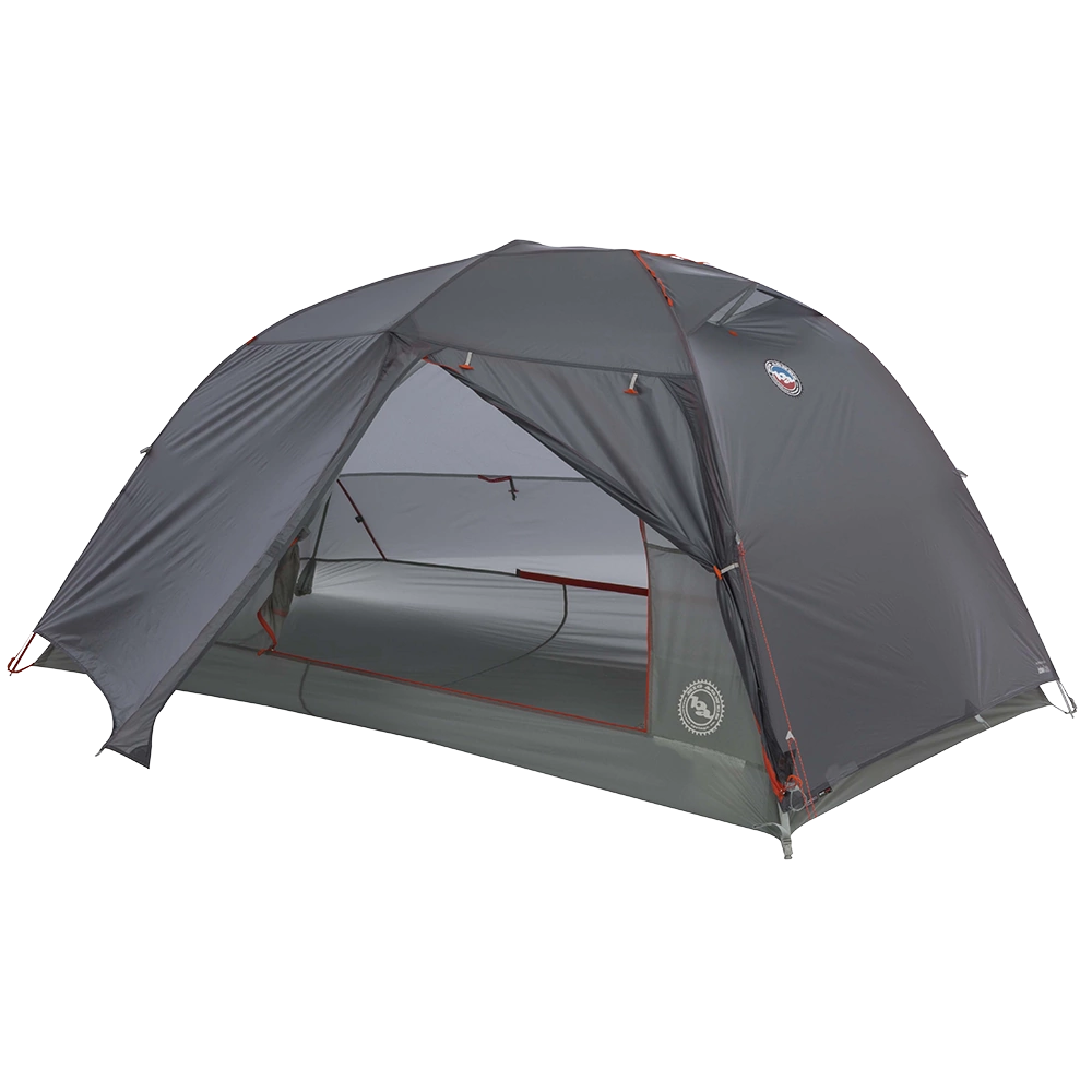  A unique corner construction for the Copper Spur UL series is based on an existing TipLok Tent Buckle. 
