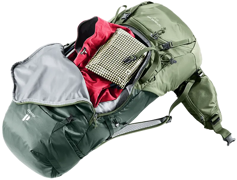 The Deuter Futura Air Trek is perfect for long hikes and multi-day trips thanks to its innovative design.